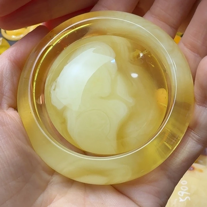 紫****定制琥珀天然原矿假一赔十