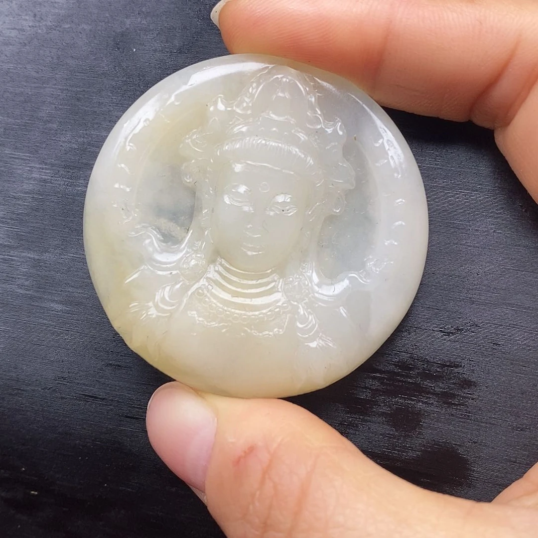 石英质玉（黄龙玉）颈饰未镶嵌