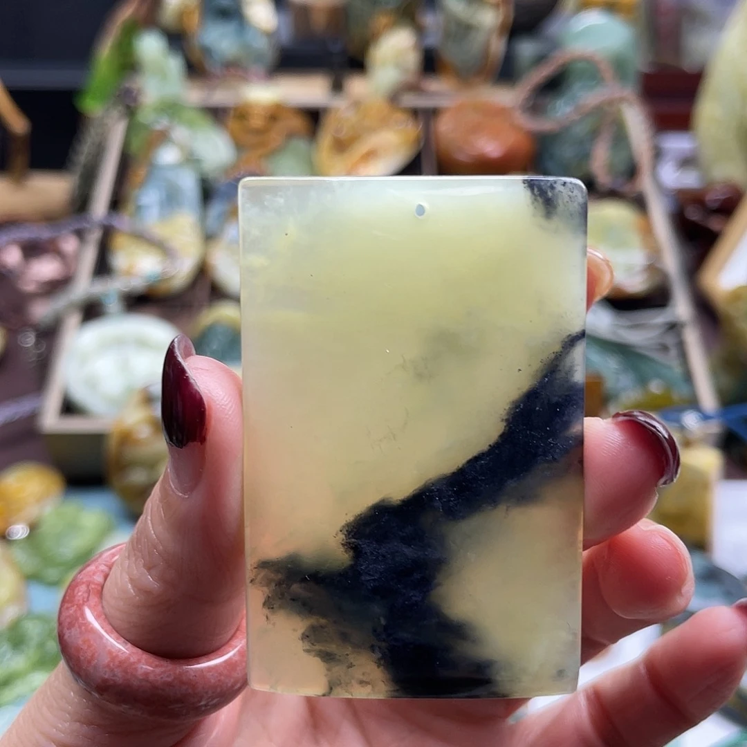 岫玉颈饰未镶嵌岫玉意境无事牌丝绸之路