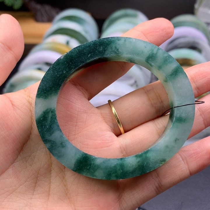 圆***润定制翡翠手镯未镶嵌手镯