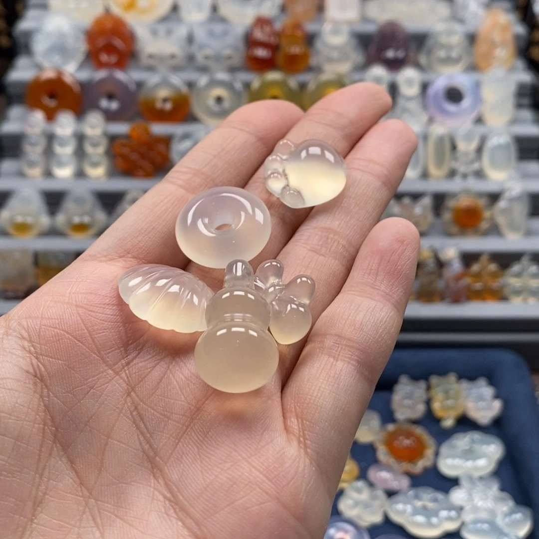 玛瑙/玉髓未镶嵌颈饰