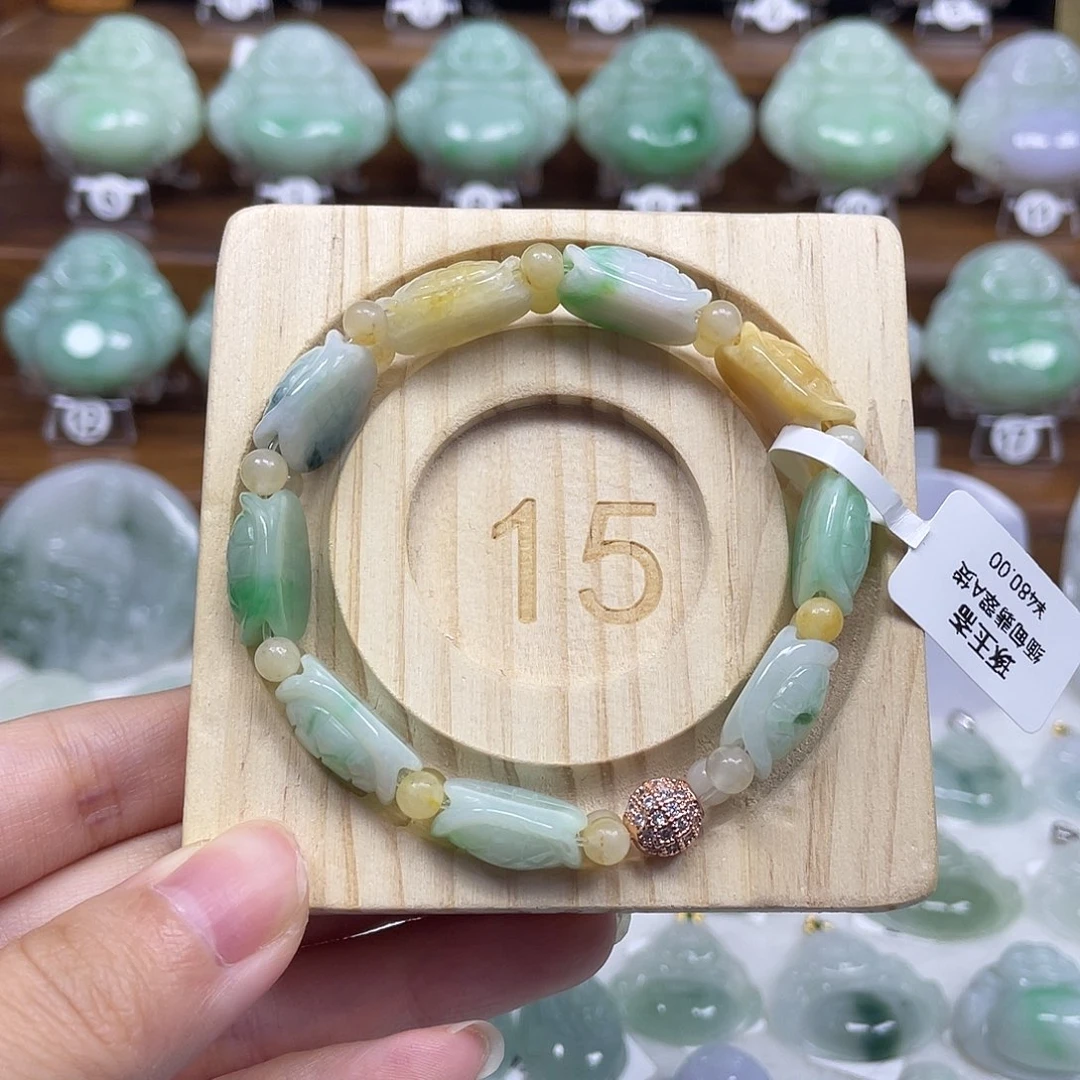 翡翠未镶嵌颈饰龟背手串