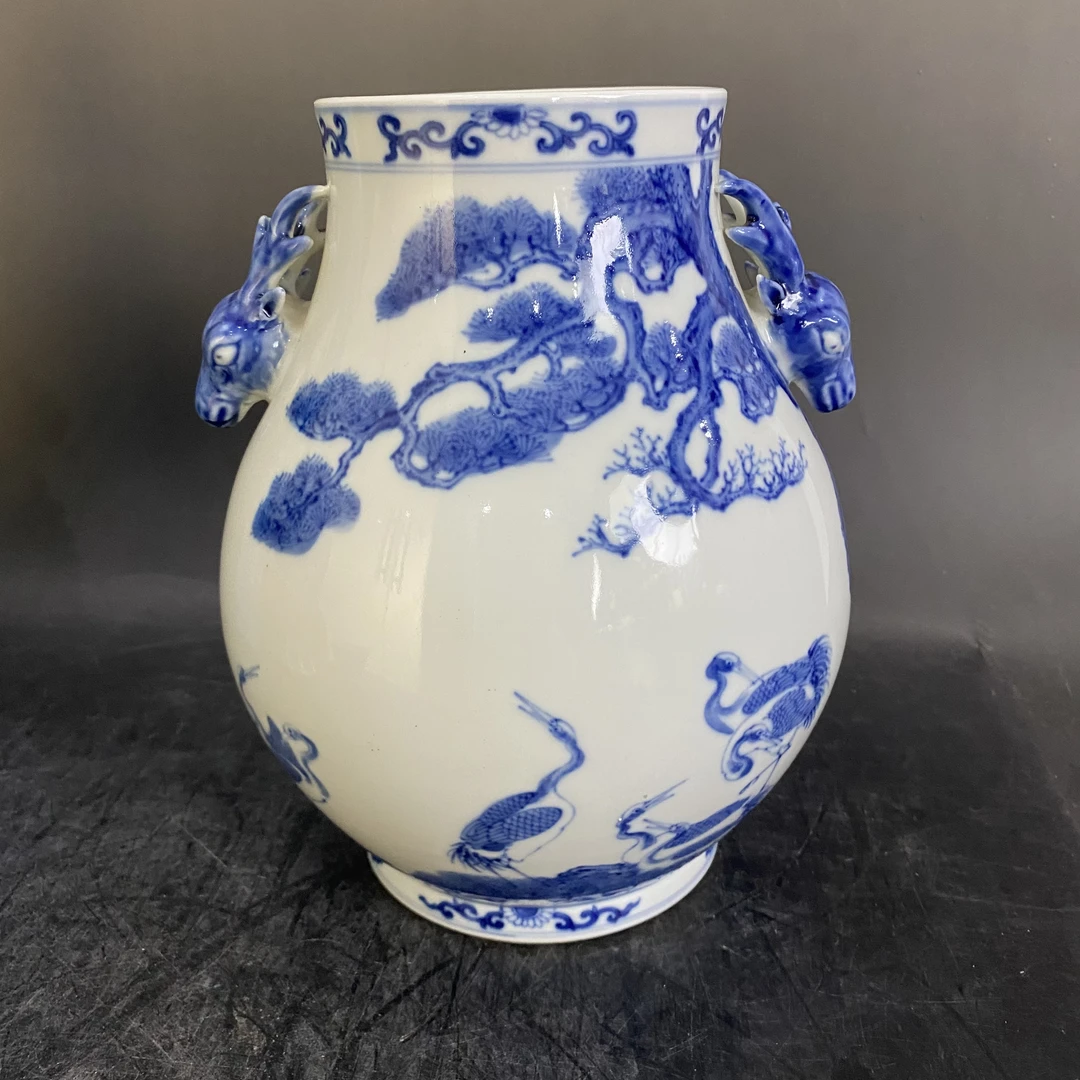 1233 青花鹿头尊