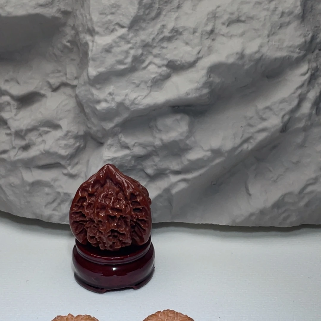 c***l文玩核桃吊坠42全品红皮苹果