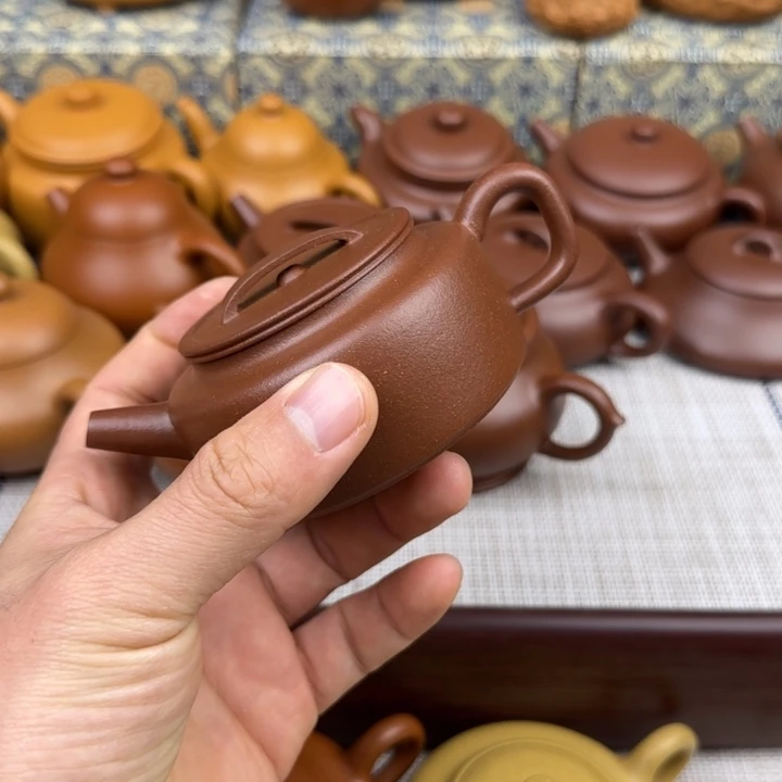 一***顺紫砂茶壶微瑕汉瓦
