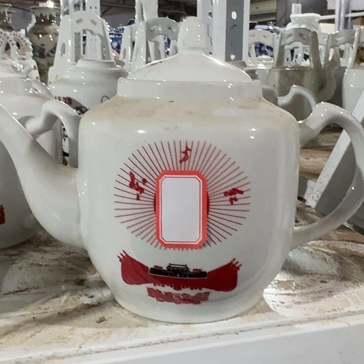 摆件用****Y景德镇陶瓷艺术品