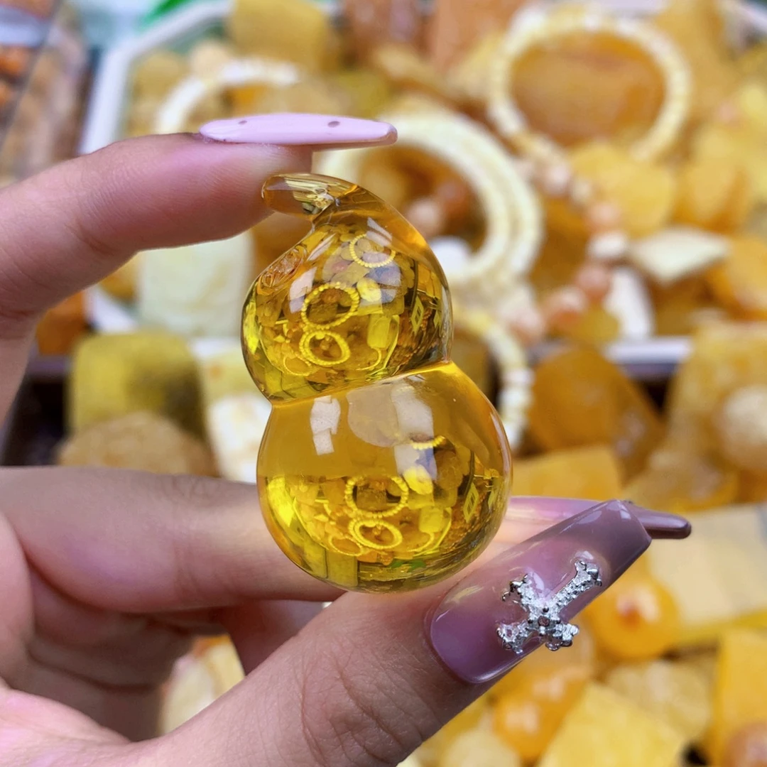 琥珀未镶嵌珠宝奇石 全品 43*25