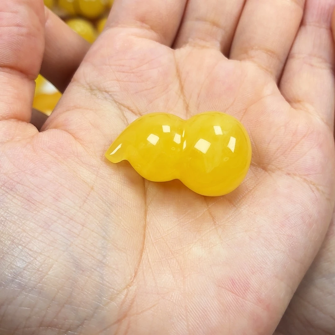 蜜蜡颈饰未镶嵌焦皮妖花葫芦