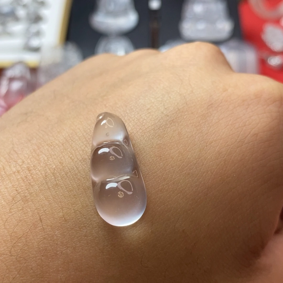 一***活石英质玉未镶嵌吊坠