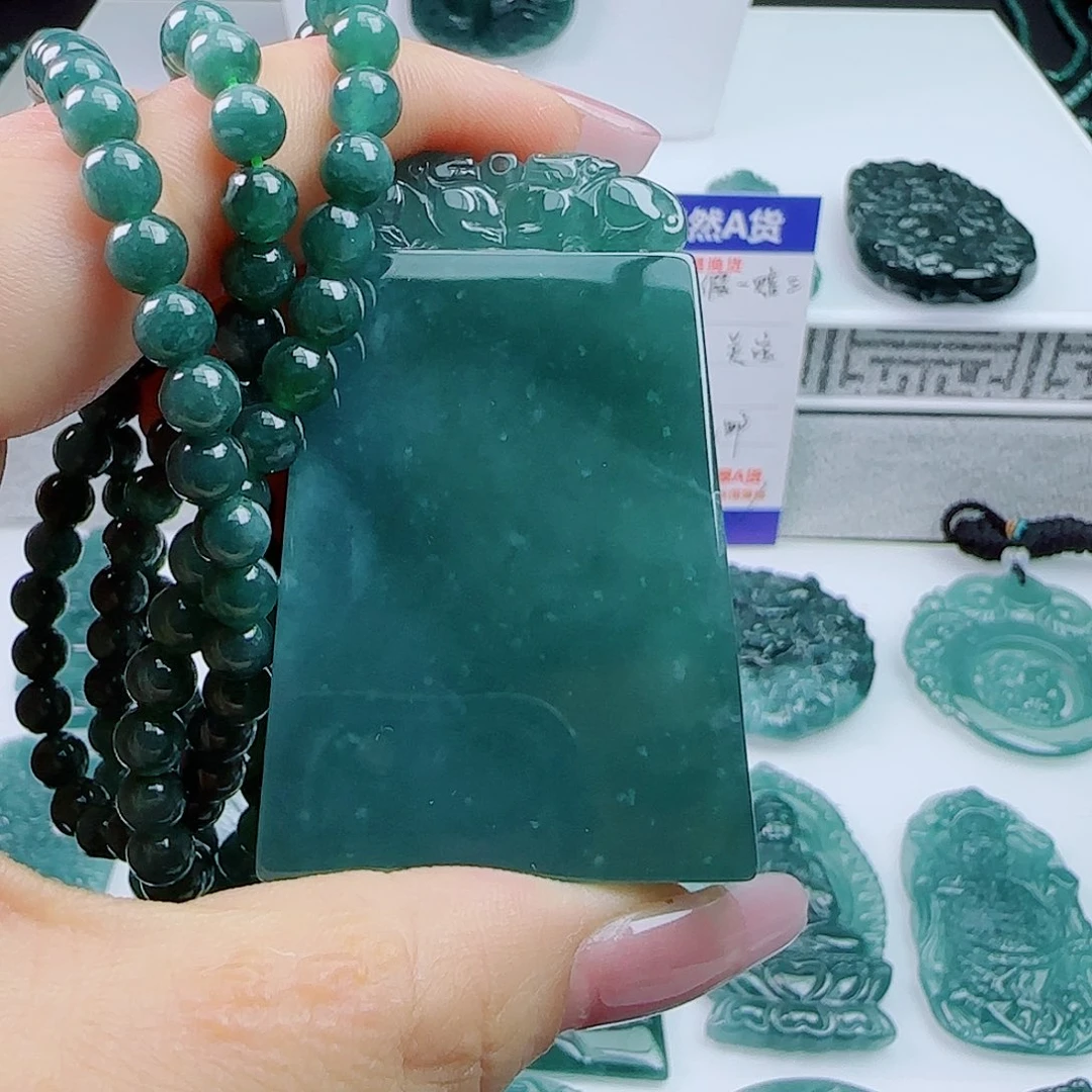 未镶嵌挂件翡翠111