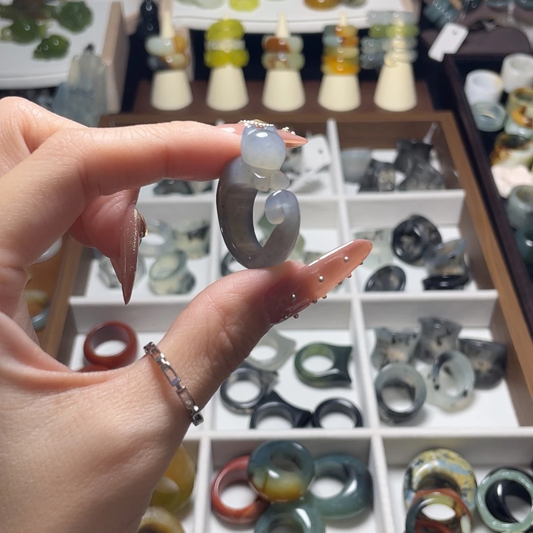 蛇纹石玉未镶嵌戒指16.1