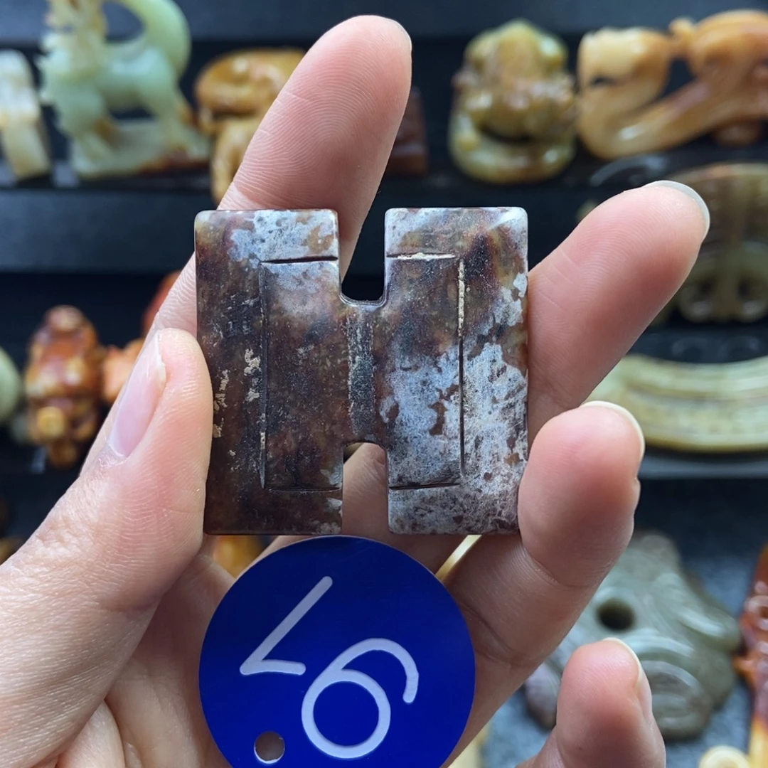 和田玉（糖玉）未镶嵌颈饰