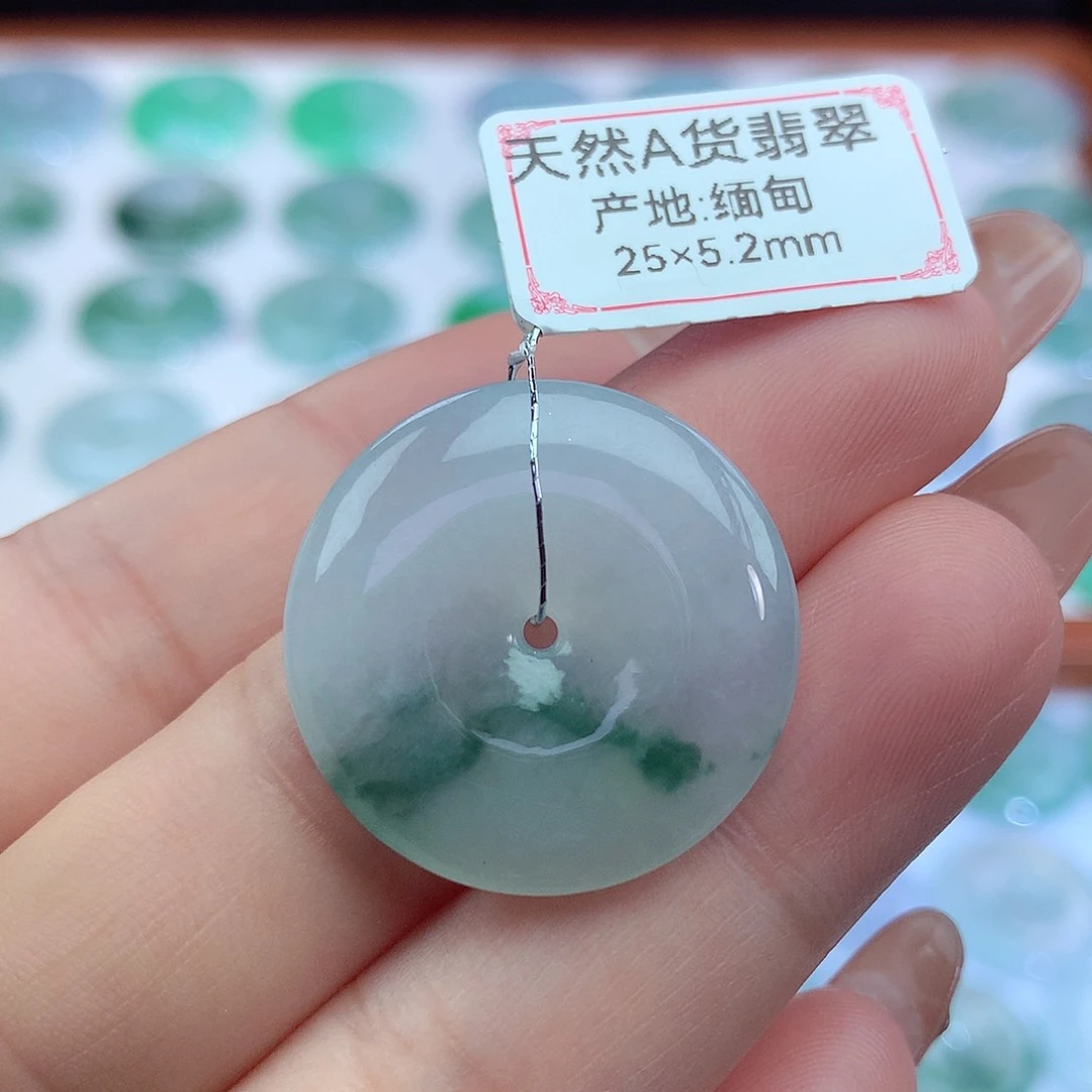 翡翠吊坠(不含链)未镶嵌马****骁