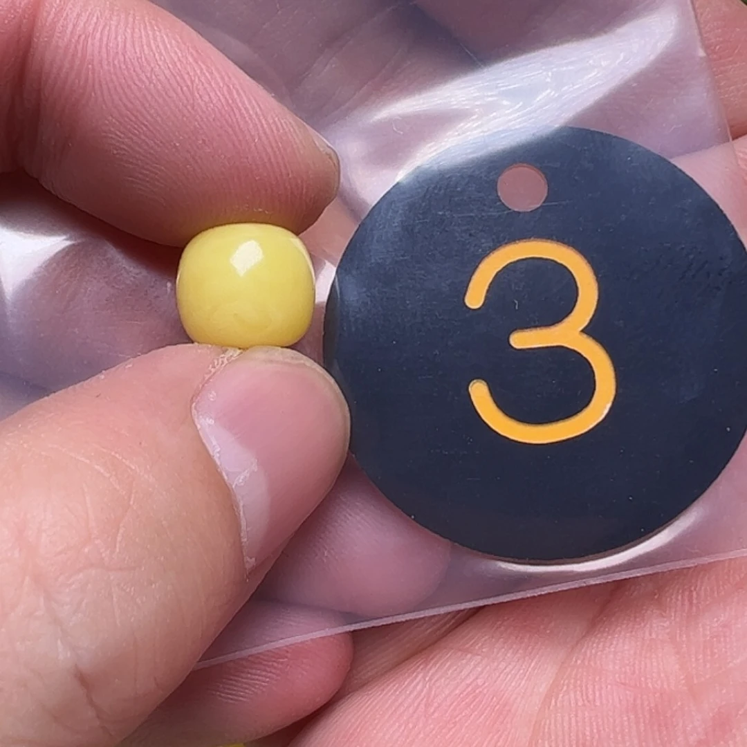 蜜蜡未镶嵌珠宝奇石t****r11mm