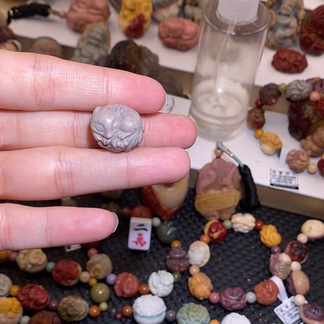 石英质玉（阿拉善玉）未镶嵌手链