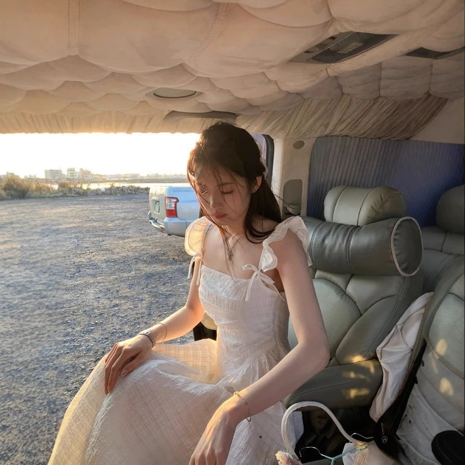 法式气质小个子白色吊带连衣裙子女装夏季2025新款小飞袖度假长裙