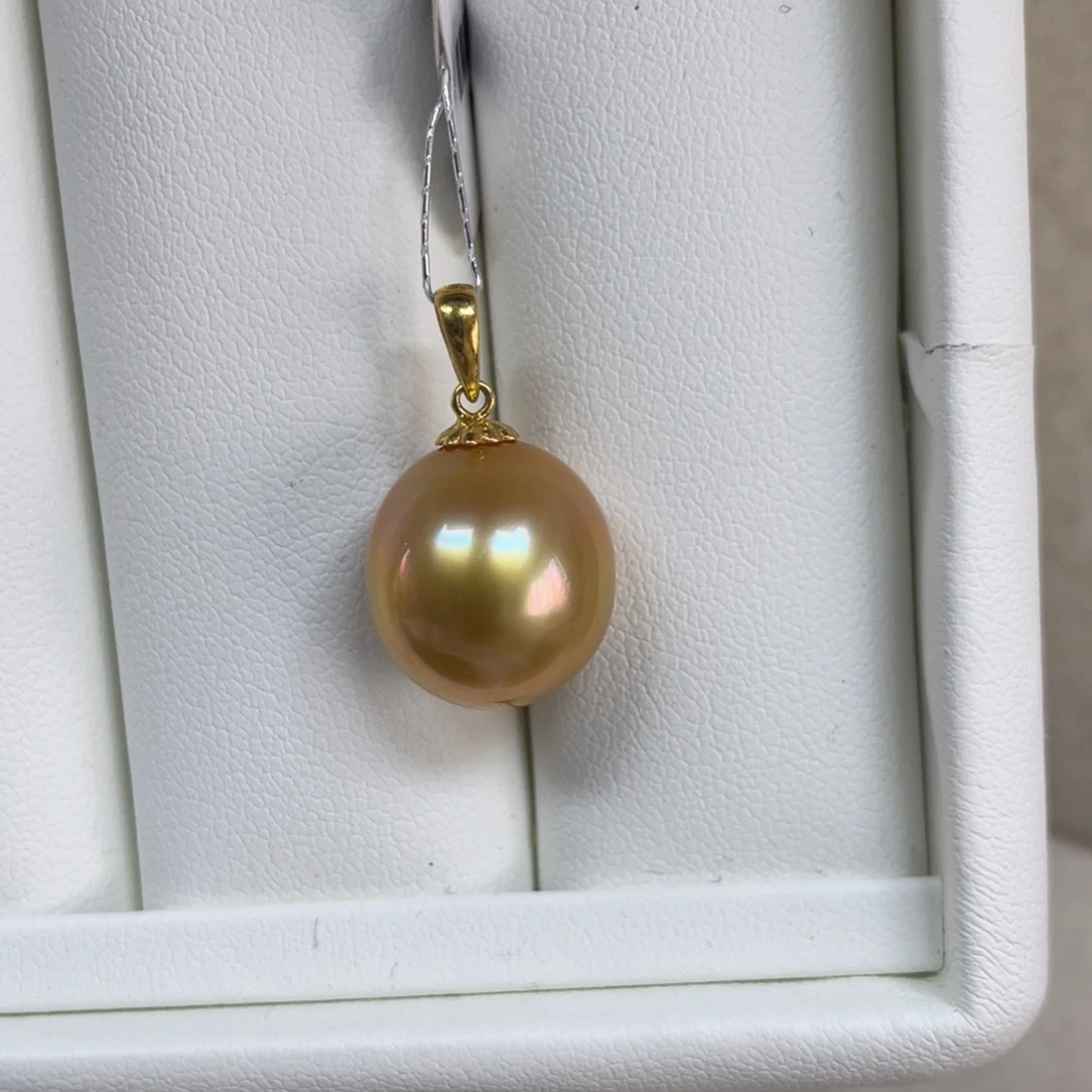 吊坠(赠链)18K金镶嵌海水珍珠13.0mm