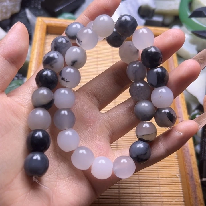 和田玉未镶嵌珠宝半成品