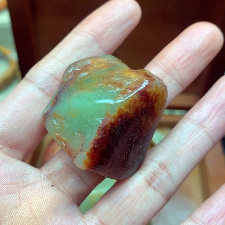 和田玉未镶嵌珠宝奇石