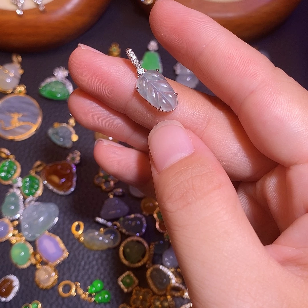 翡翠银S925镶嵌颈饰