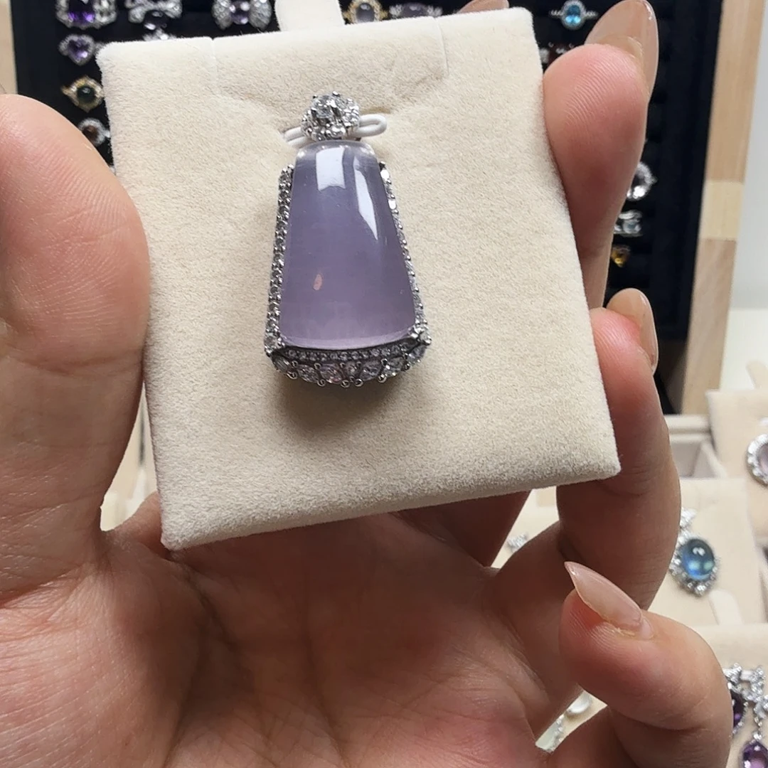 银S925镶嵌颈饰水晶