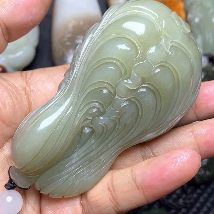 颈饰未镶嵌和田玉