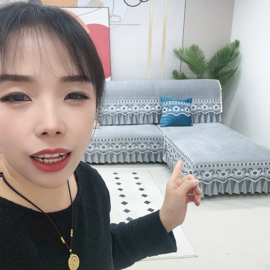 毛绒灰色的270加300加长脚踏送扶手2