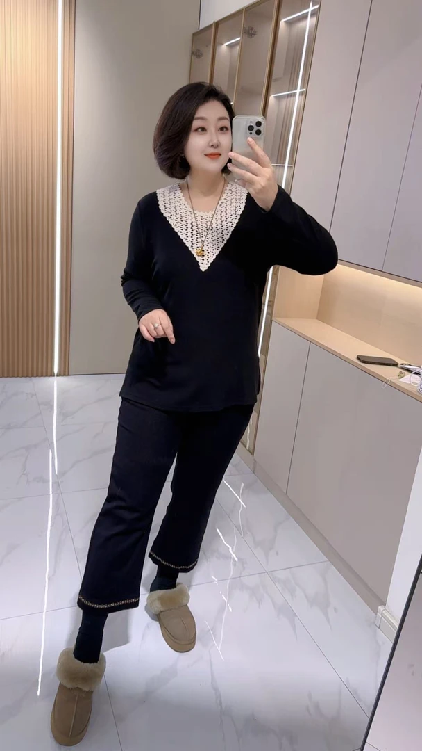 【聪姐推荐】3123高级感时尚镂空拼接T桖小衫（衣长74，胸围122）