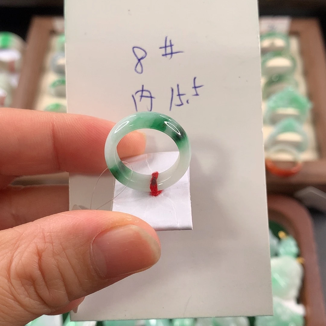 翡翠未镶嵌戒指8圈