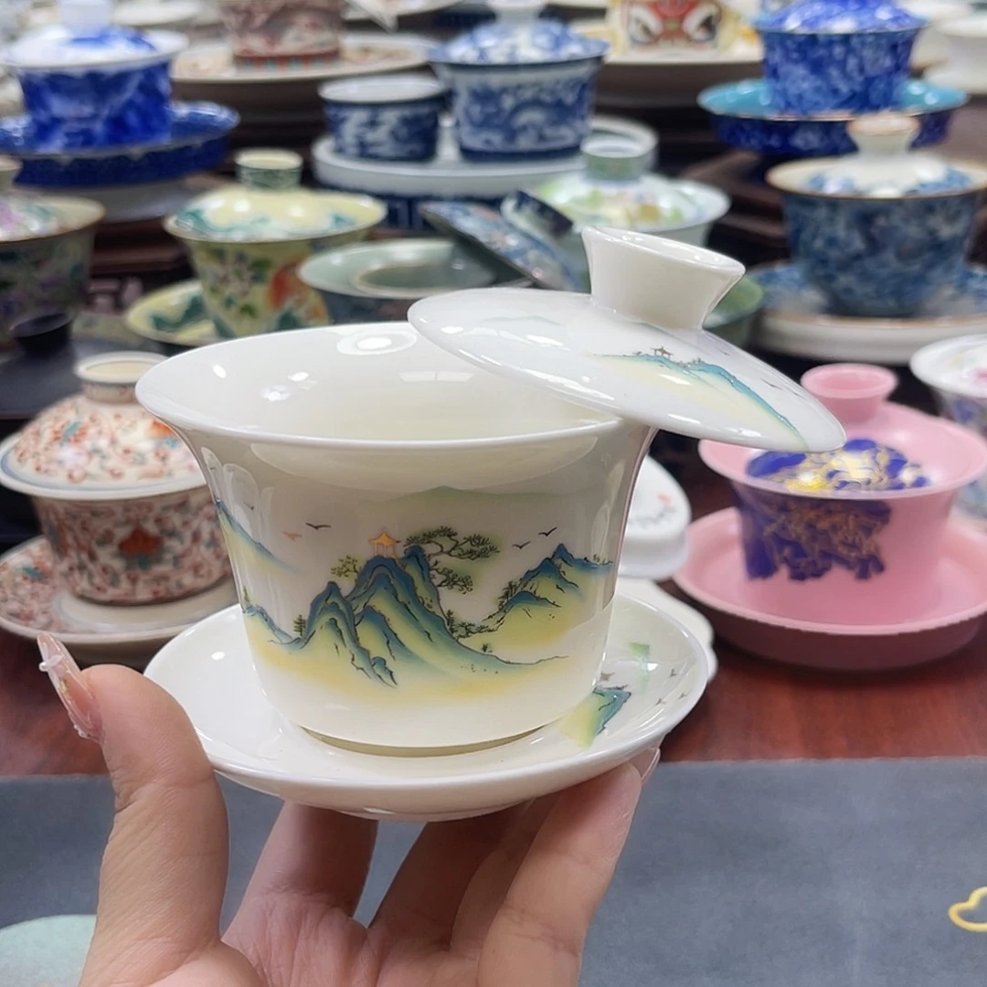 中号马蹄绿山水盖碗