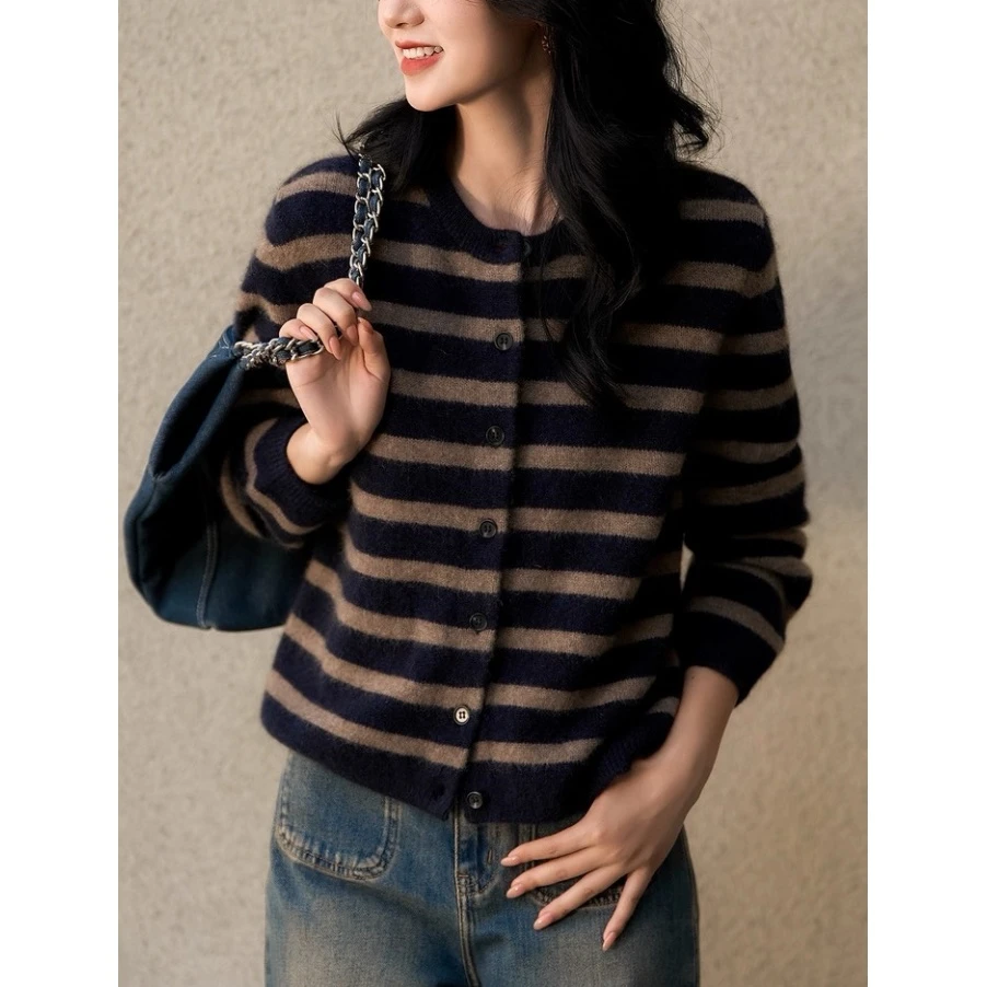 藏青咖开衫」巨软显白不挑人！加厚冬季外套宽松针织毛衣女显白洋气