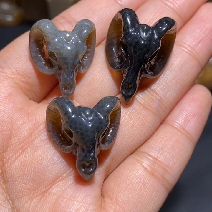【闪购商品】未镶嵌珊瑚玉硅化玉100一个 可挑选