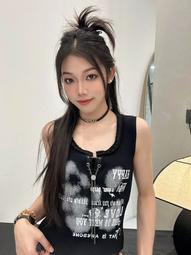 5031珊珊同款无袖修身个性上衣