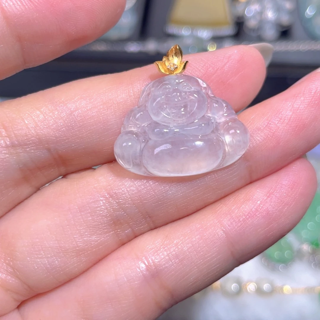 翡翠18K金镶嵌颈饰翡翠