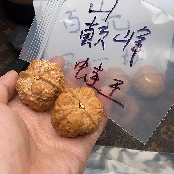 吊坠文玩核桃六****高W79479479474994479