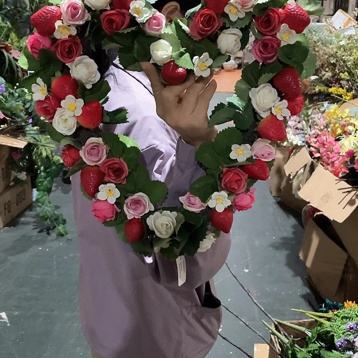 陶瓷花瓶，仿真绿植。