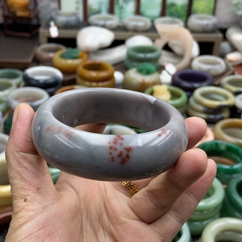 【闪购商品】石英质玉手镯未镶嵌