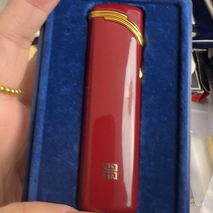 觉***猫纪家带锁红漆防风