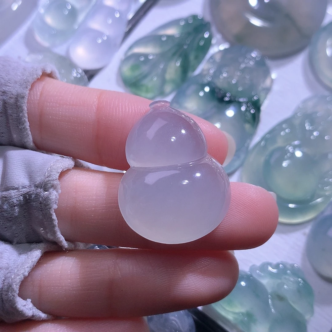 颈饰未镶嵌翡翠葫芦