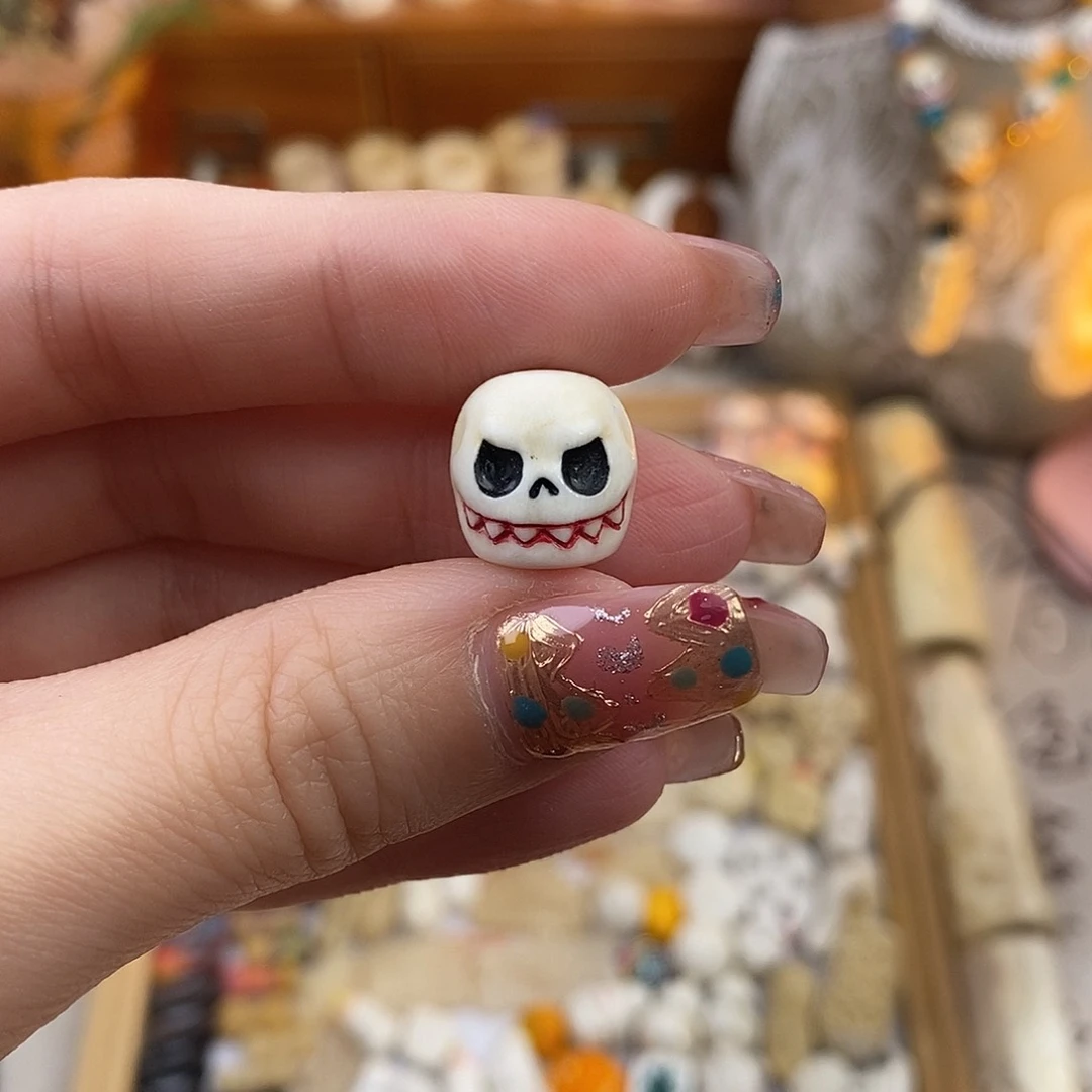 鹿骨把件?****?M7鹿角雕刻的小阿呆