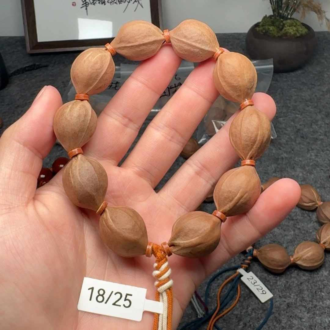 手串/手链橄榄核18/25鲨鱼背