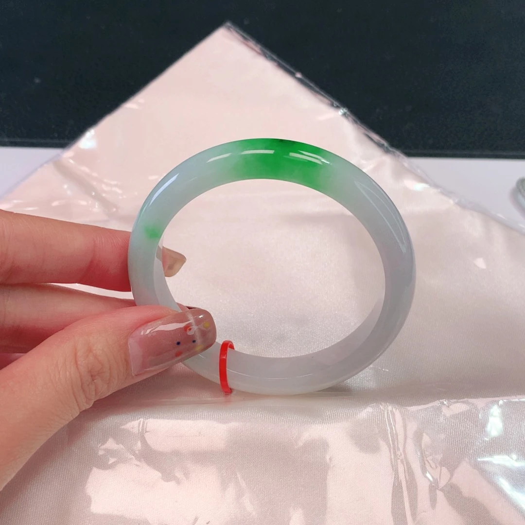 未镶嵌手镯翡翠502