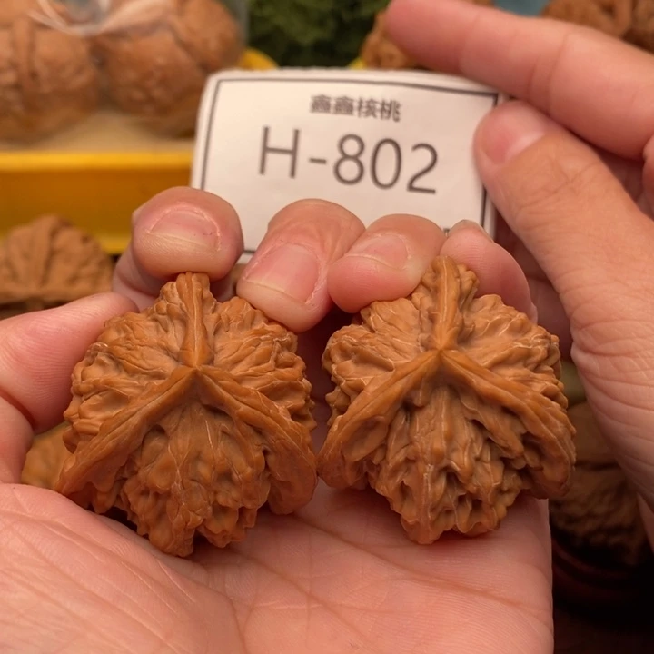 桃核把件盘山奔39….