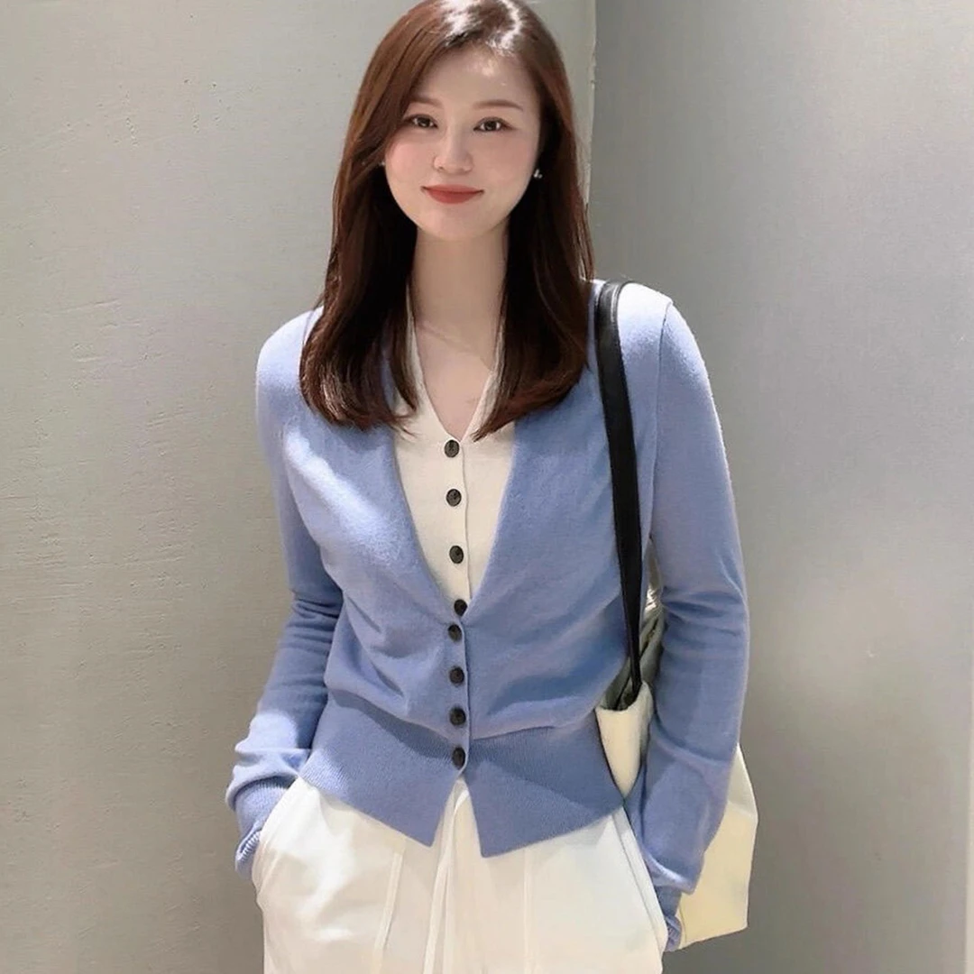 哥弟阿玛施正官方2025秋季新款V领假两件拼接针织开衫女洋气小衫