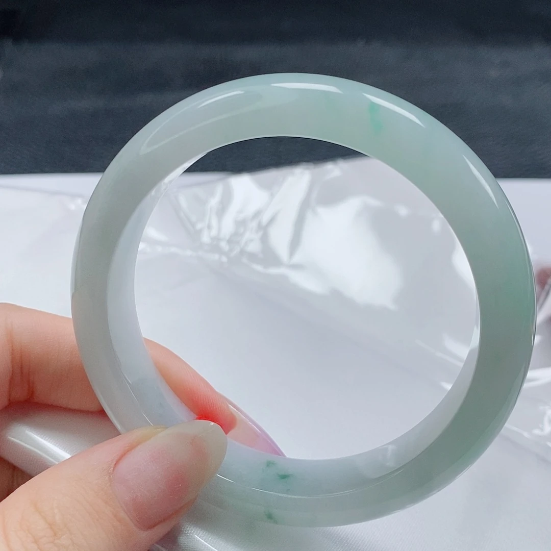 【闪购商品】未镶嵌手镯翡翠414号