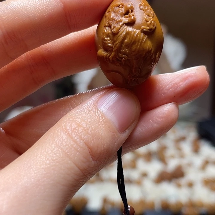 吊坠橄榄核橄榄 虎
