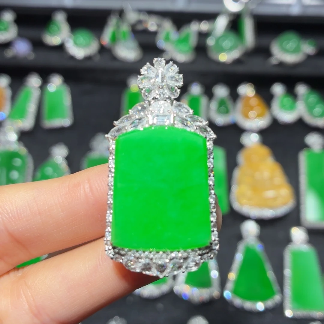 翡翠18K金镶嵌吊坠(不含链)213号