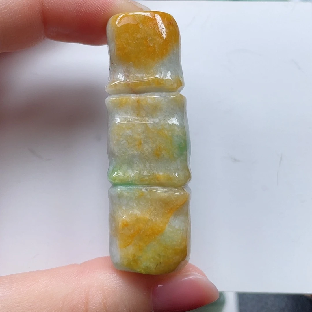 翡翠未镶嵌吊坠(不含链)翡翠