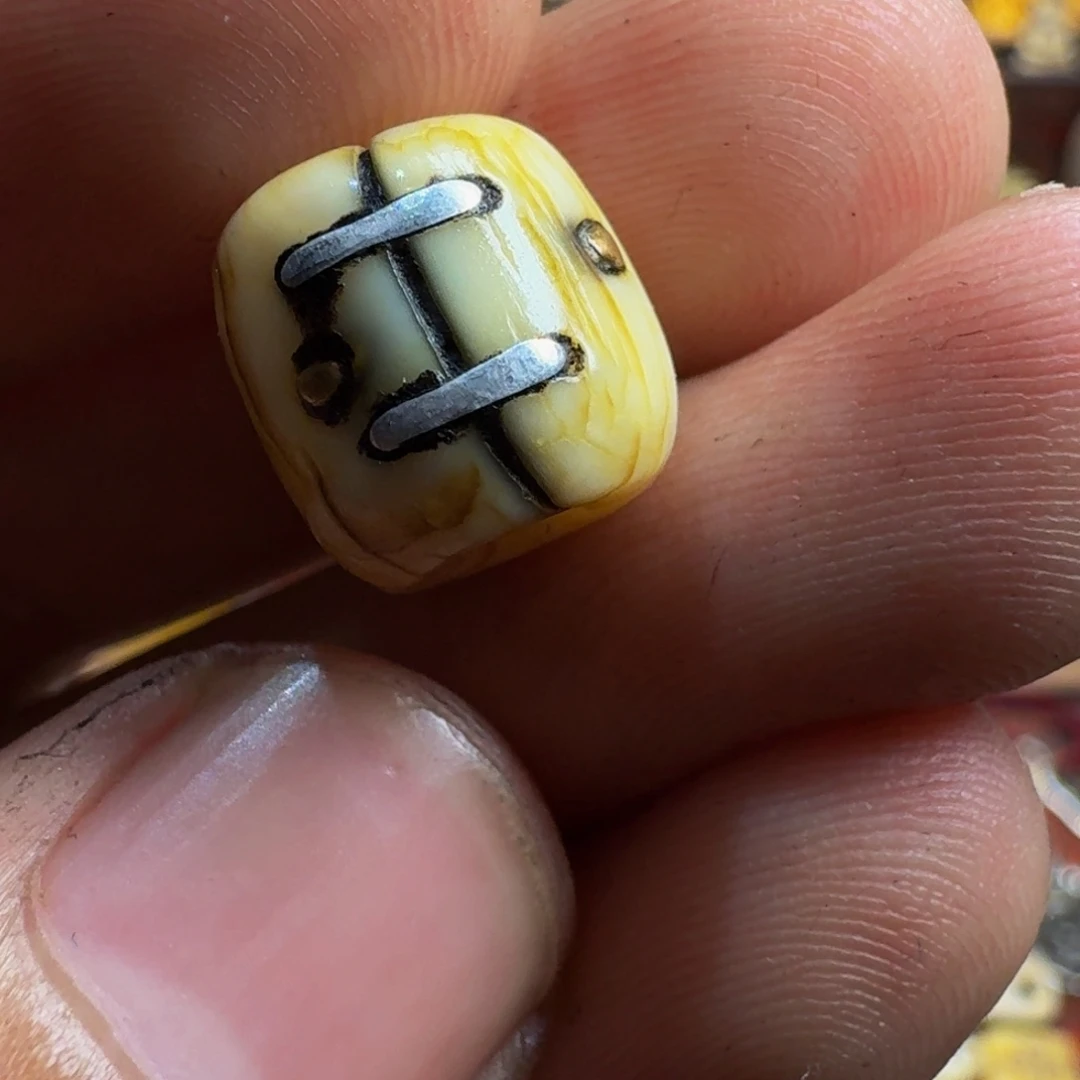 大***吉玻璃颈饰藏传琉璃小元素