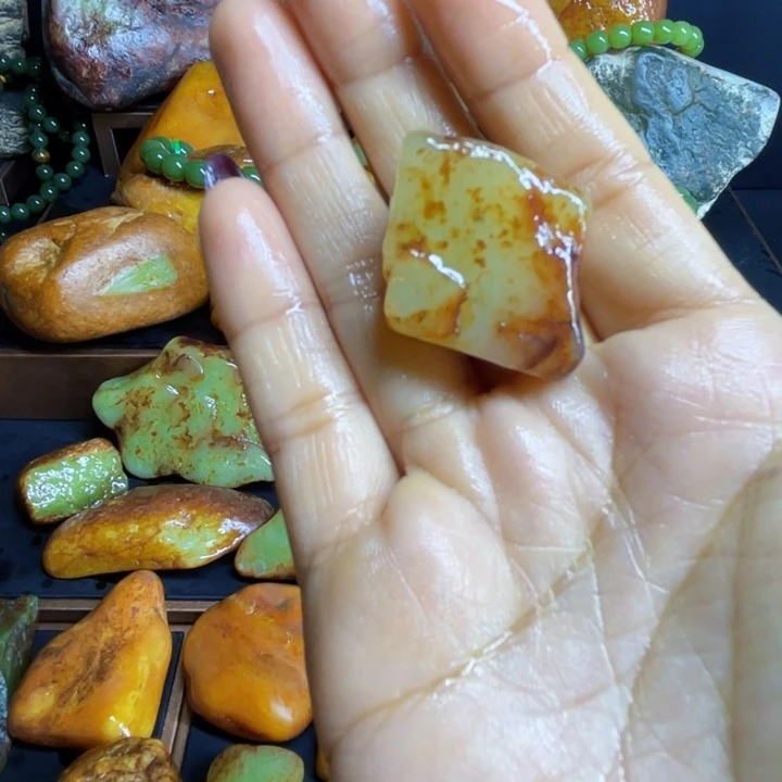 和田玉未镶嵌手链